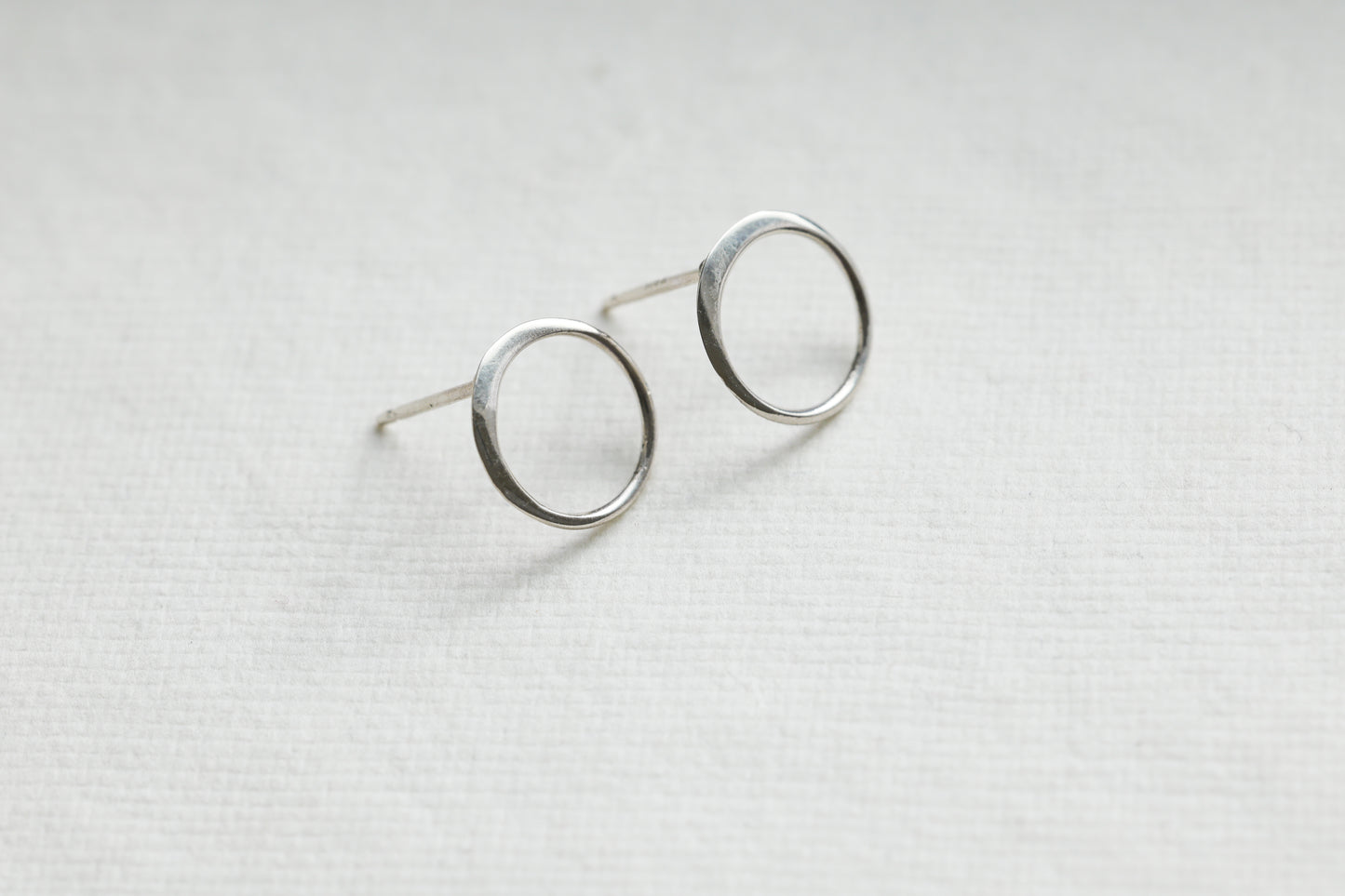 Sterling Silver Simple Circle Stud Earrings