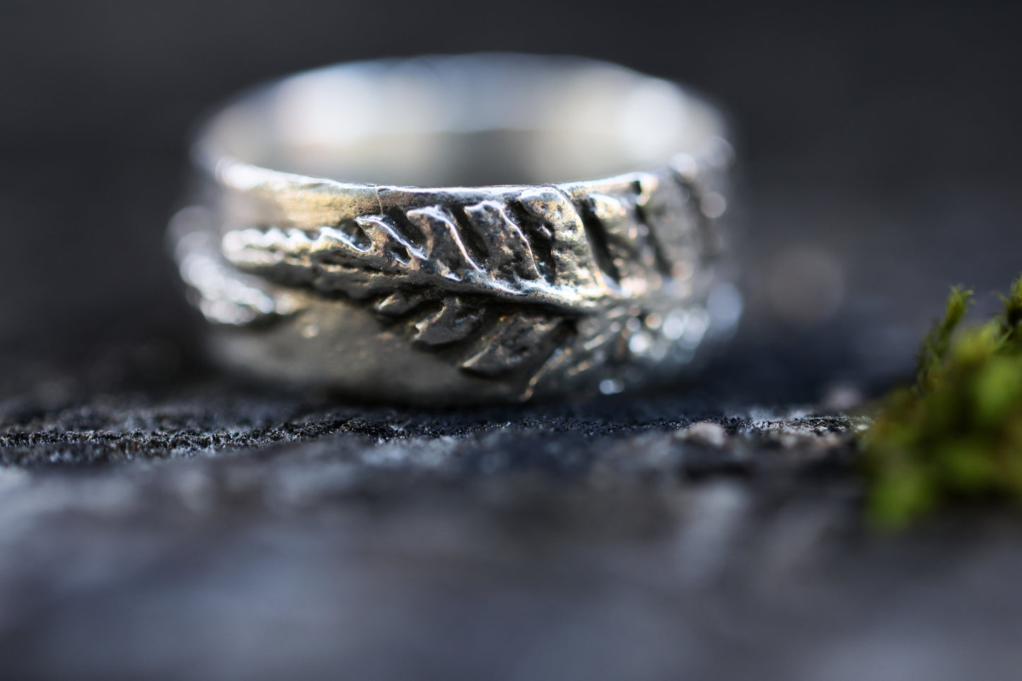 Fern ring band with two graceful ferns, perfect wedding band Handmade in Sterling Silver