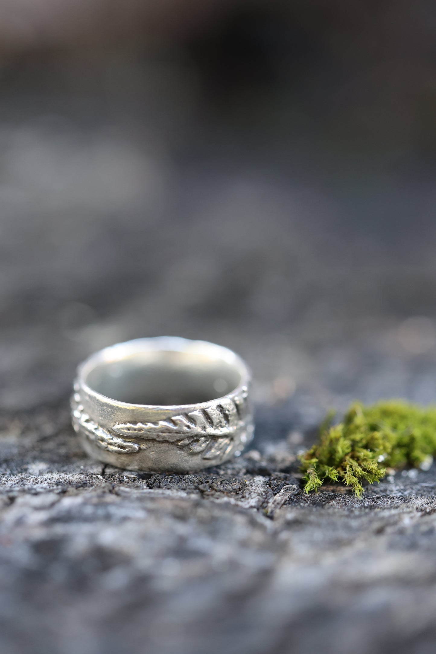 Fern ring band with two graceful ferns, perfect wedding band Handmade in Sterling Silver